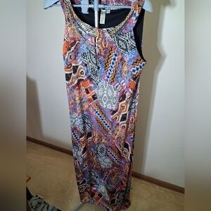Sleeveless Multicolor Printed Maxi Dress Chain Neckline